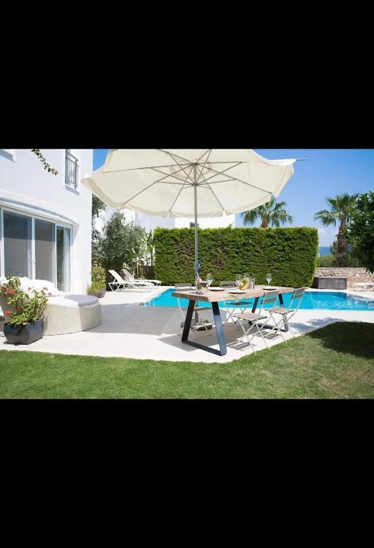 Villa Serra Bodrum 0*,